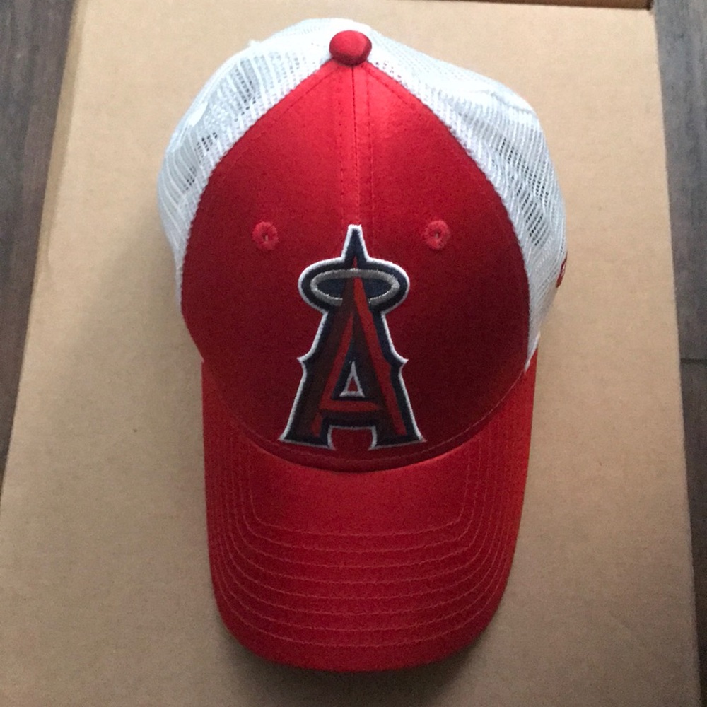 ANGELS HAT